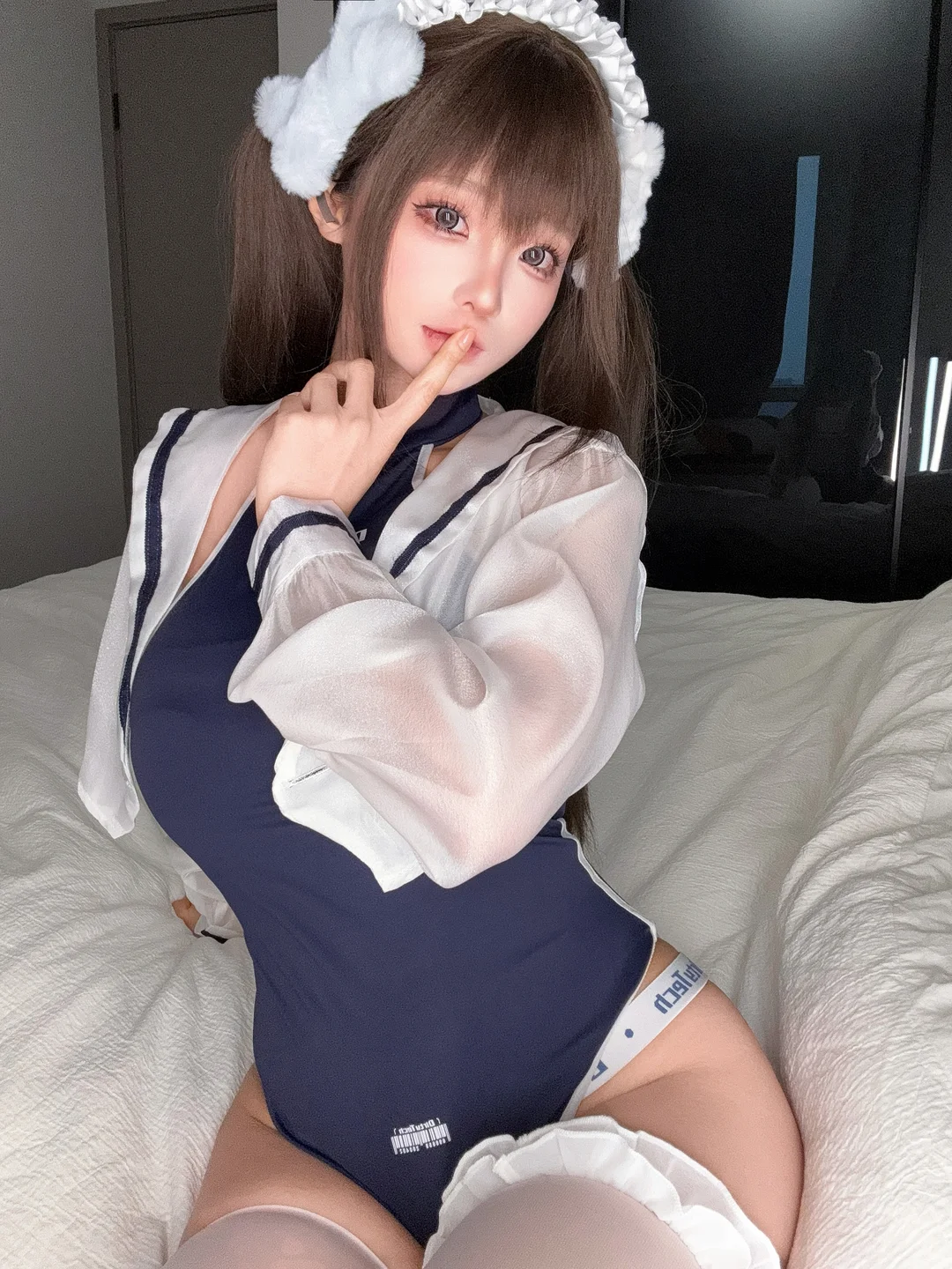 蠢沫沫 - 25年05月自拍 (5套) [117P-398MB] tg@simisebaisi 【丝足阁】027.webp